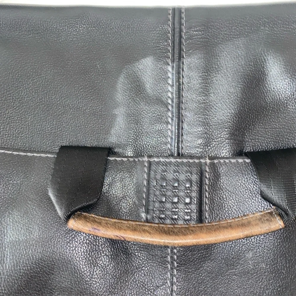Boconi black leather